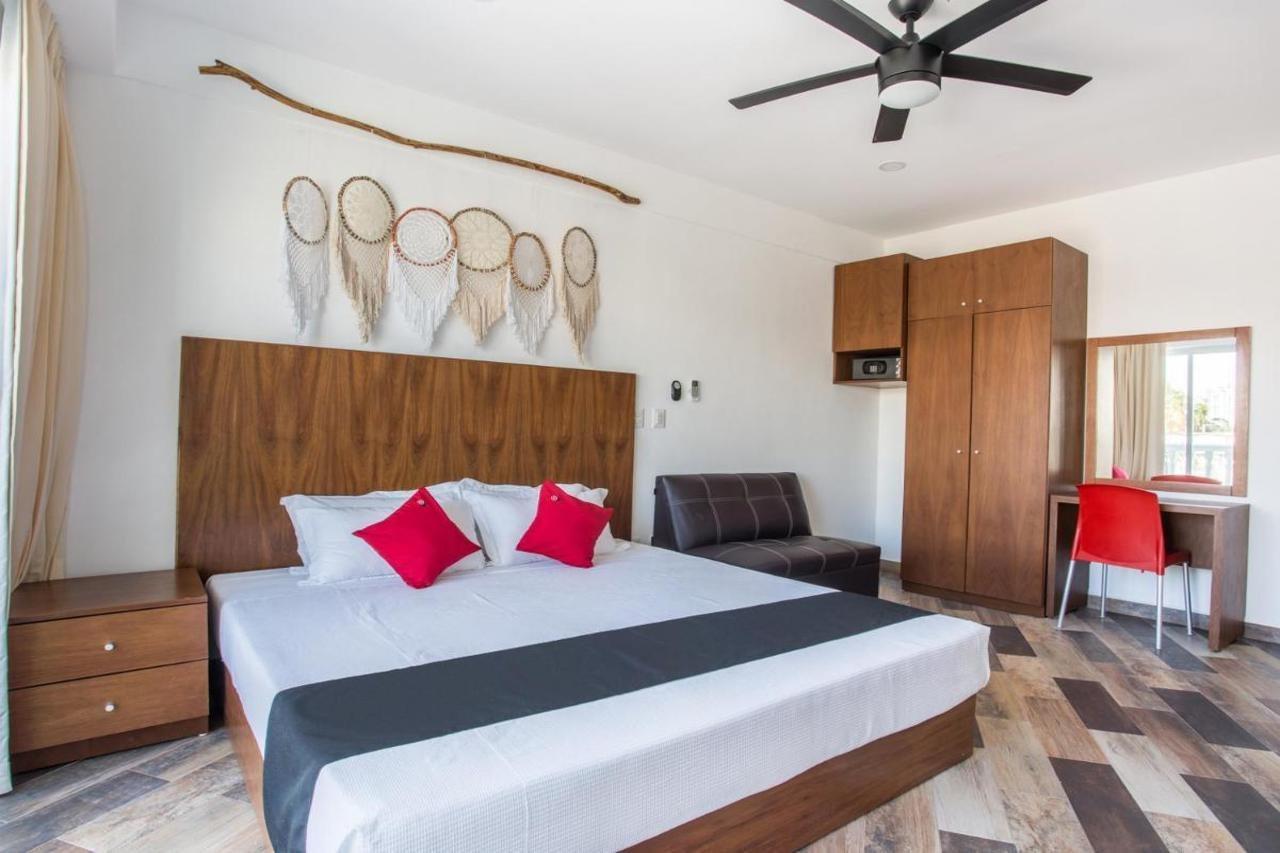 Capital O Cancun Ocean View, Cancun Exterior photo A bedroom at the hotel